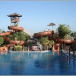 8 Waves Waterpark Safari